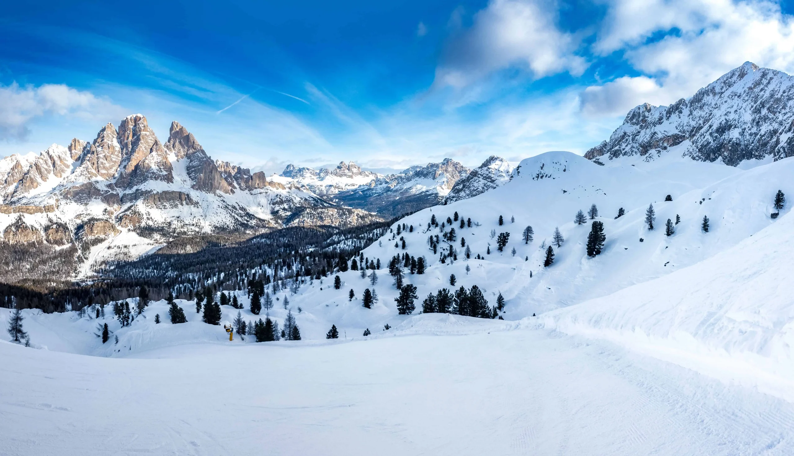 A Beginner's Guide to Planning a Ski Holiday